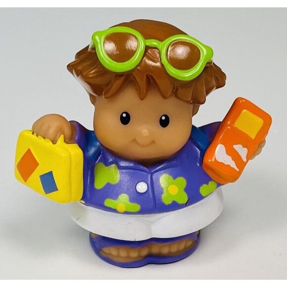 2005 FISHER-PRICE Little People Figure ROBERTO Tourist Boy Travel Vacation EUC - Picture 1 of 4